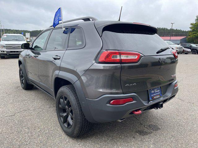 2016 jeep cherokee trailhawk