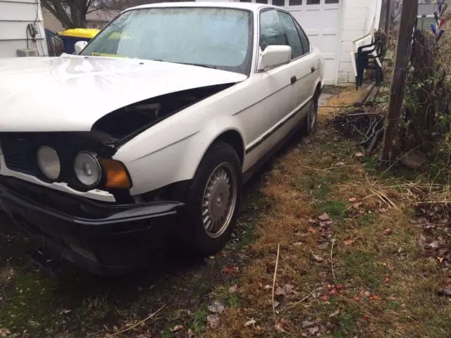 1990 bmw 525i