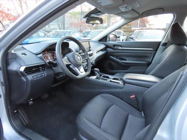 2021 nissan altima 2.5 sv