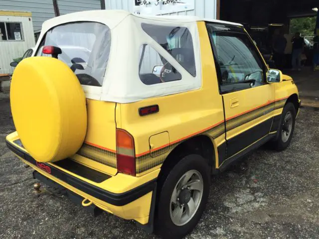1991 geo tracker 4x4 soft-top convertible