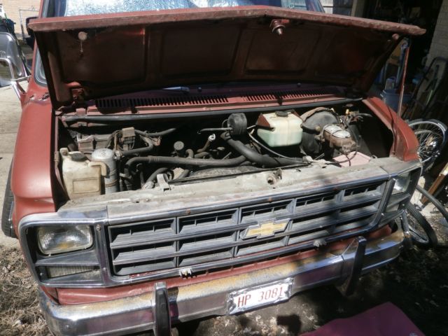 350-v8