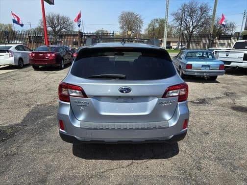 2017 subaru outback 2.5i premium in detroit, michigan