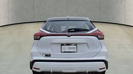 2024 Nissan Kicks s