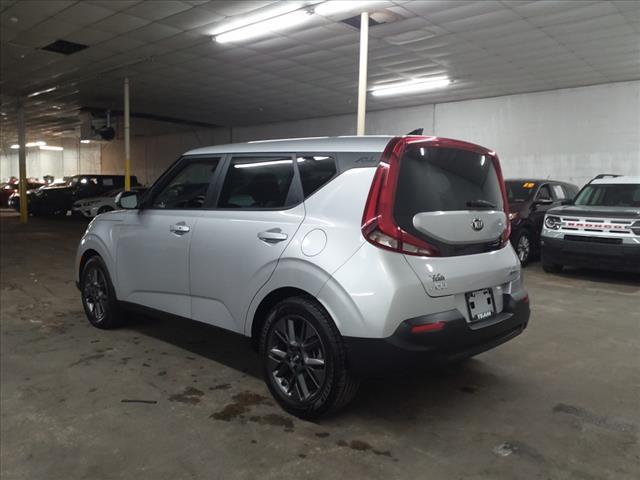 2020 kia soul ex