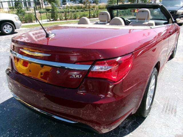 2012 chrysler 200 touring