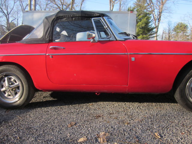 1975 mgb, solid, low reserve!!