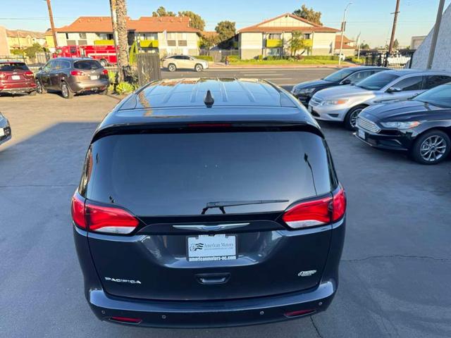 2019 chrysler pacifica l