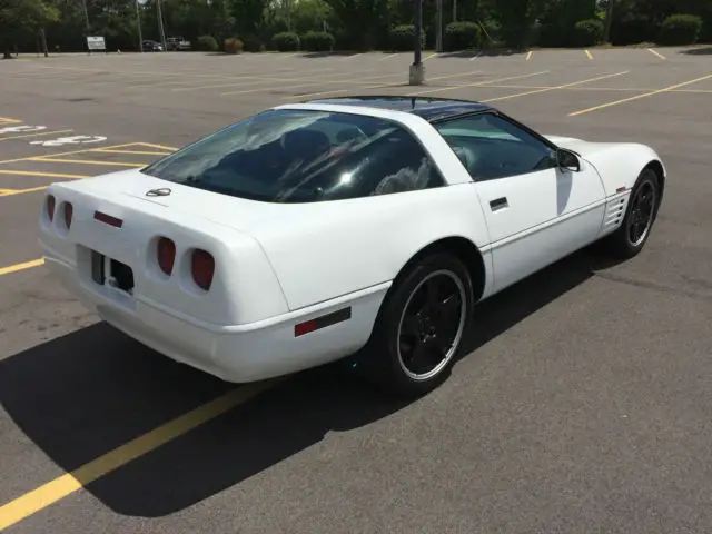 1991 chevrolet corvette white/red color combo gorgeous florida car,collectible