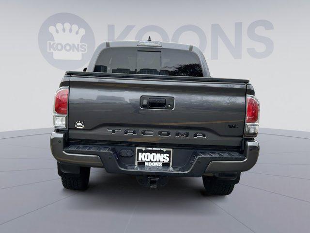 2022 toyota tacoma trd sport