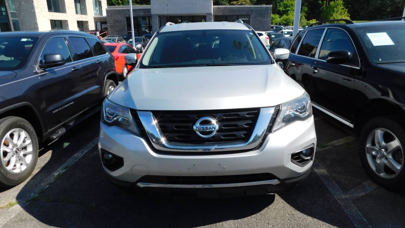 2017 nissan pathfinder sl