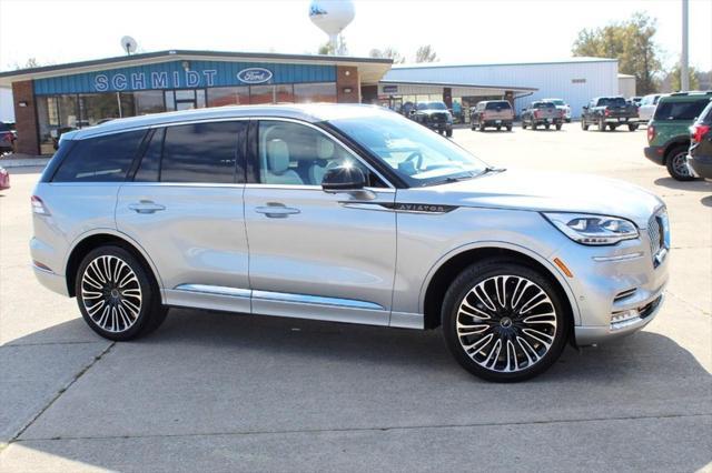 2023 lincoln aviator black label awd