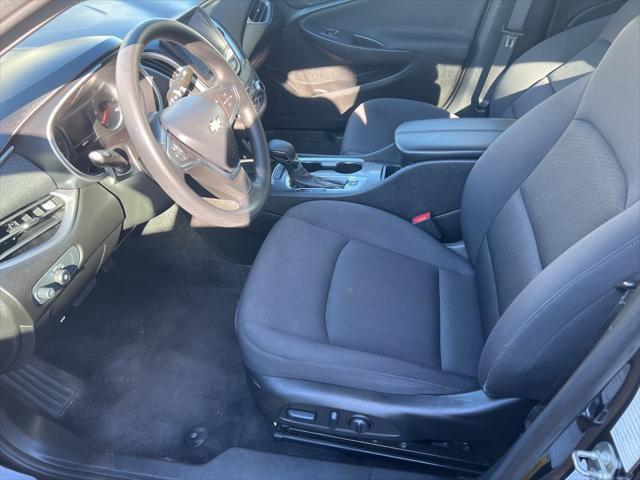 2022 chevrolet malibu fwd lt
