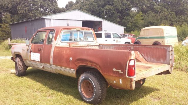1976 dodge w-100 power wagon club cab adventuer sport factory 440 big block!!