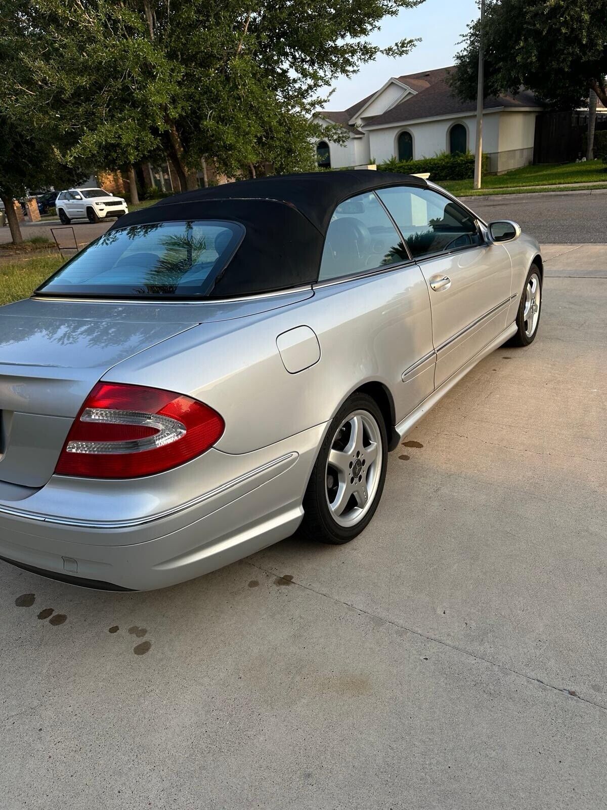 2004 mercedes-benz clk-class 500