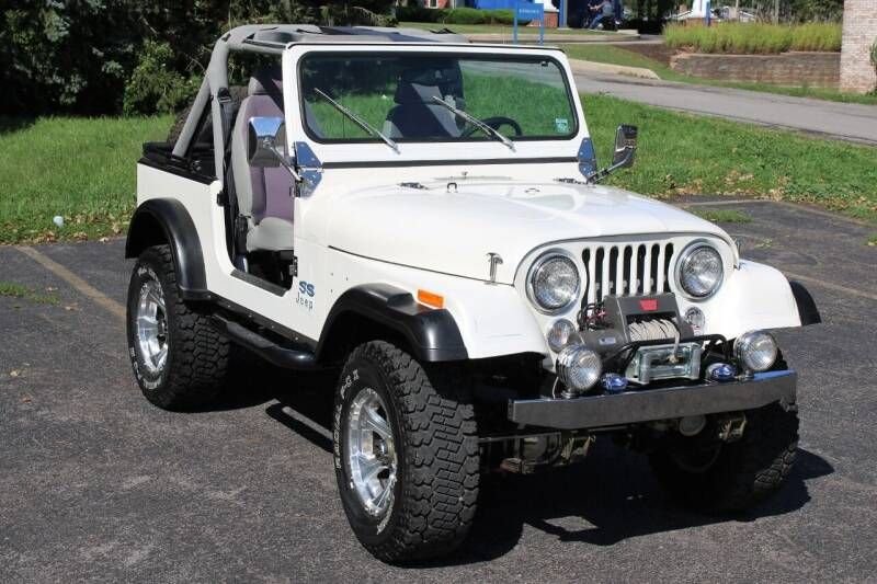 jeep cj 7 custom 4 x 4