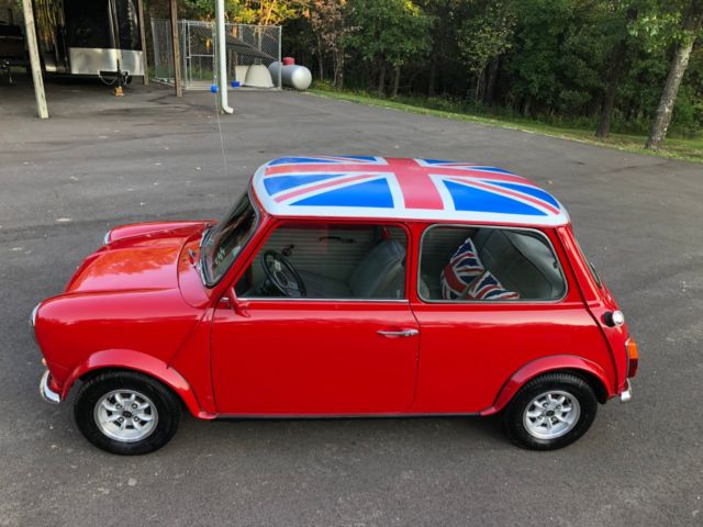 1977 leyland mini 1000 no reserve