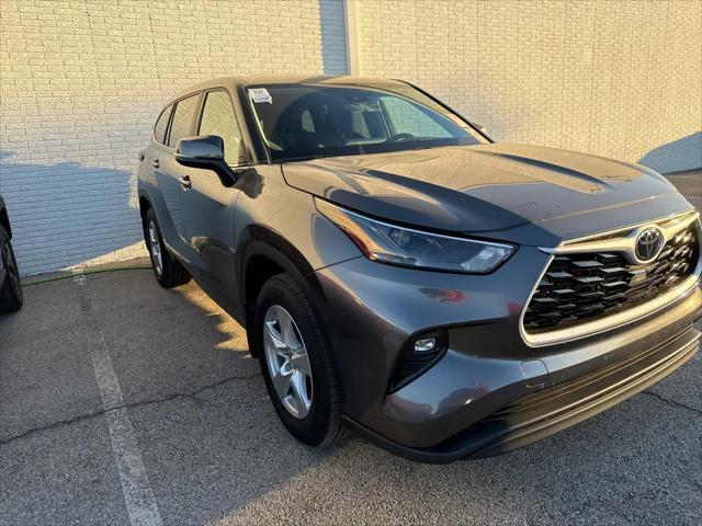 2024 toyota highlander le