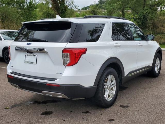 2020 ford explorer xlt