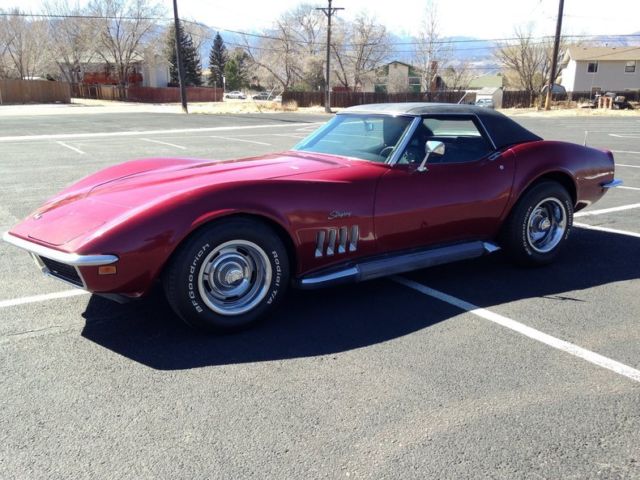 1969 chevrolet corvette350ci 300hp and 4-speed manual. mostly original stingray