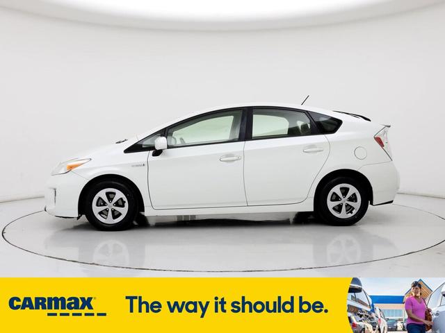 2014 toyota prius two