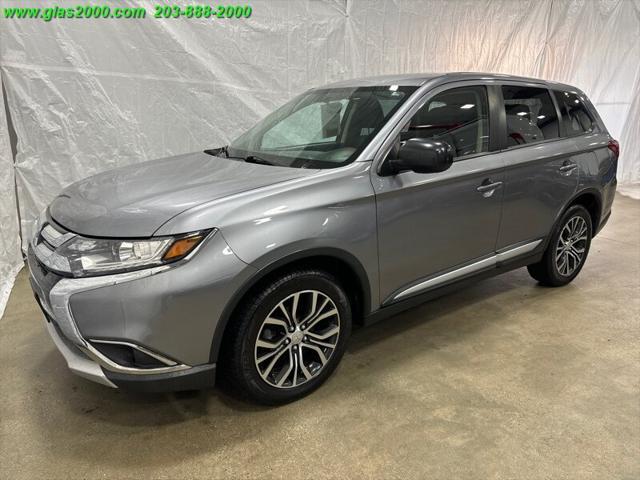 2018 mitsubishi outlander es