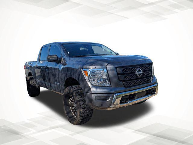 2023 nissan titan sv
