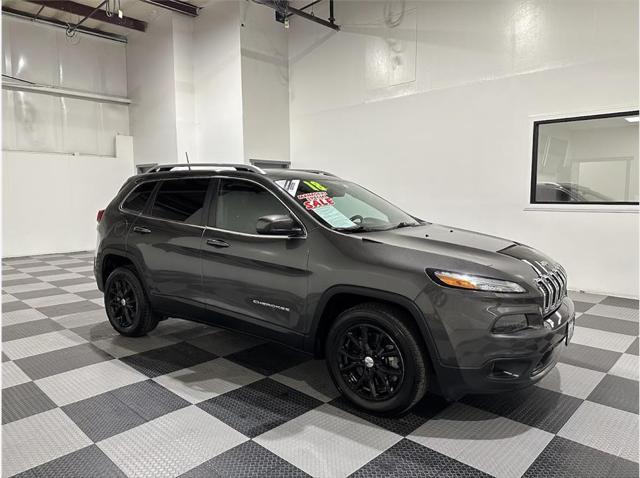 2018 jeep cherokee latitude plus