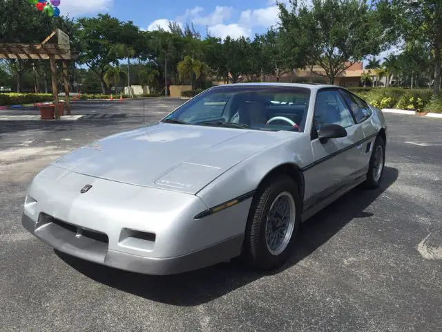 1987 pontiac fiero gt v6 one owner low miles clean autocheck collector's item