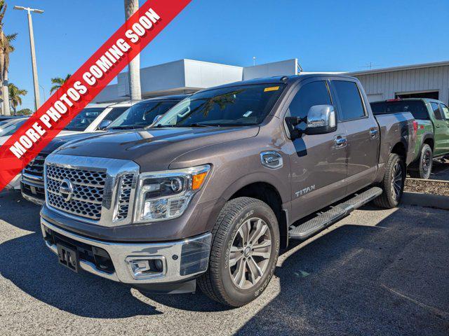 2017 nissan titan sl