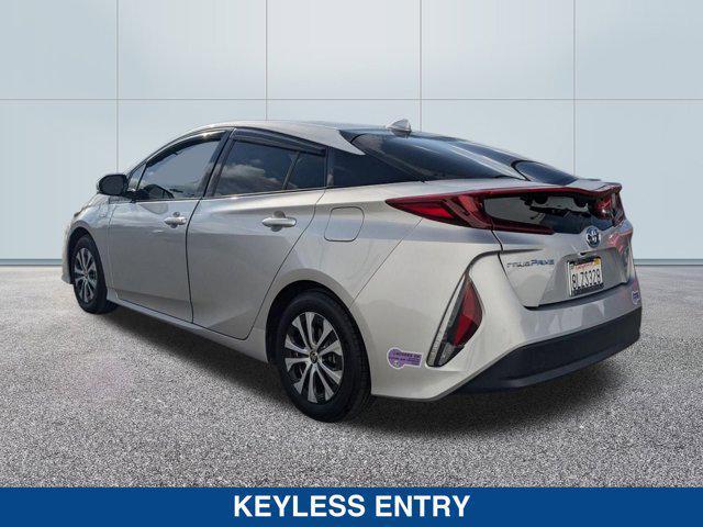 2020 toyota prius prime le