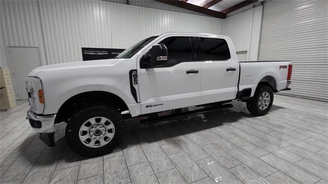 2023 ford f-250 lariat