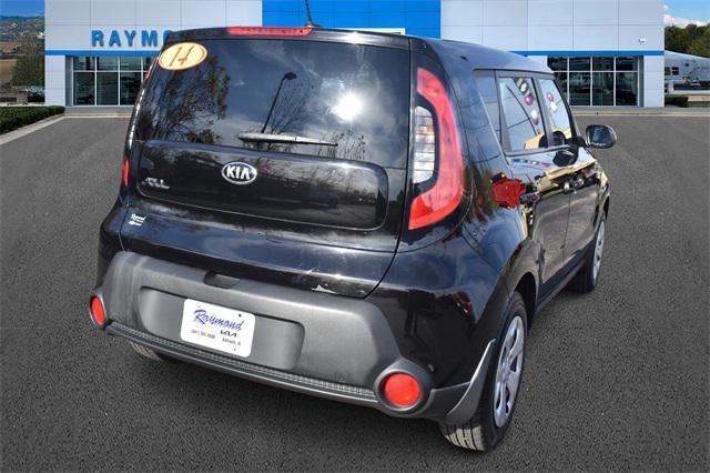 2014 kia soul base