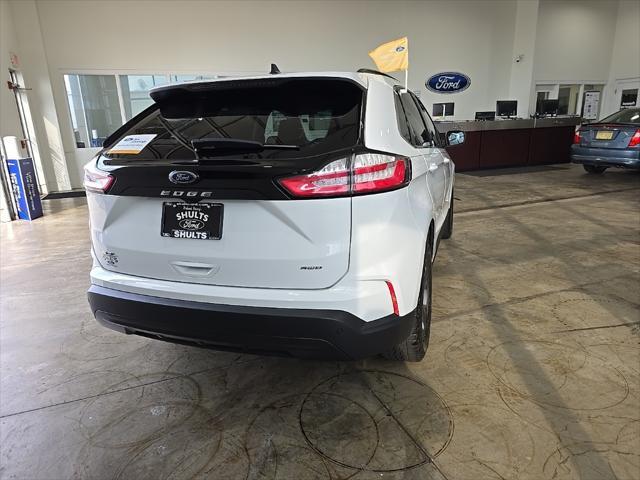 2022 ford edge sel