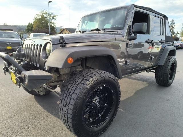 2016 jeep wrangler unlimited sport