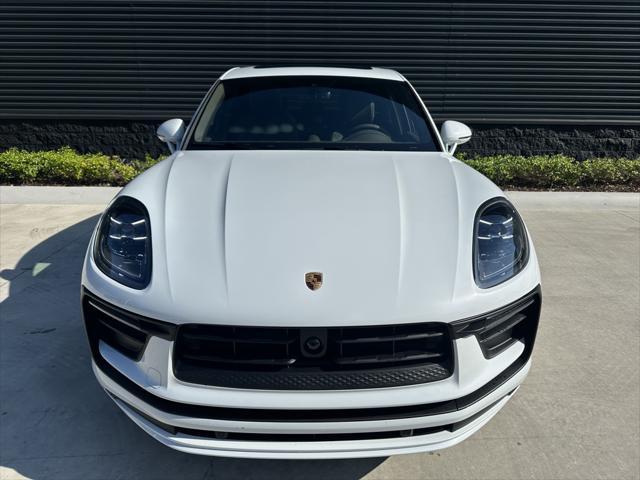 2024 porsche macan