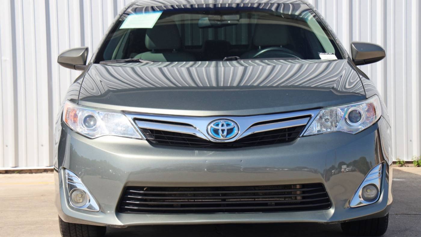 2012 toyota camry hybrid xle