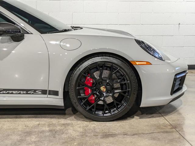 2023 porsche 911 carrera 4s