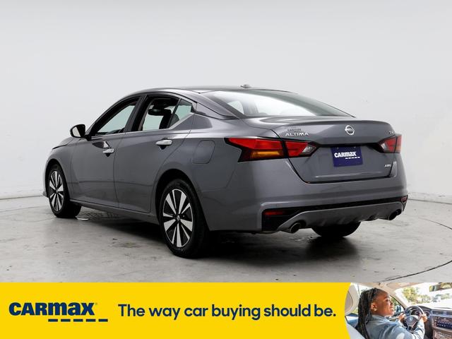 2020 nissan altima sv