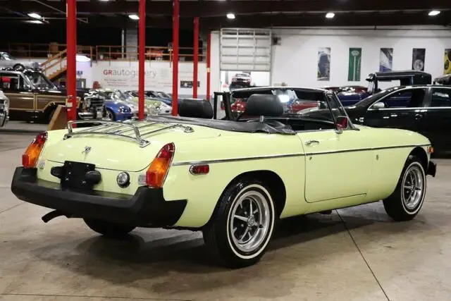 1977 mg b 16425 miles chartreuse convertible 4 cyl manual