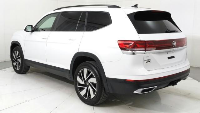 2024 volkswagen atlas 2.0t se w/technology