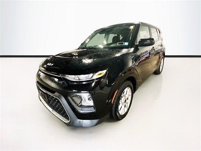 2022 kia soul lx