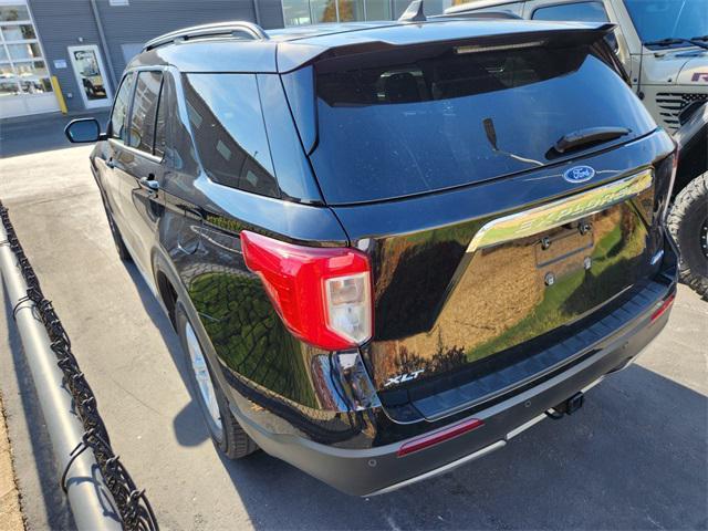 2021 ford explorer xlt