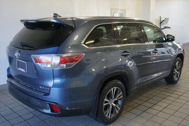 2016 toyota highlander xle