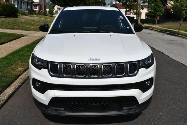 2023 jeep compass latitude