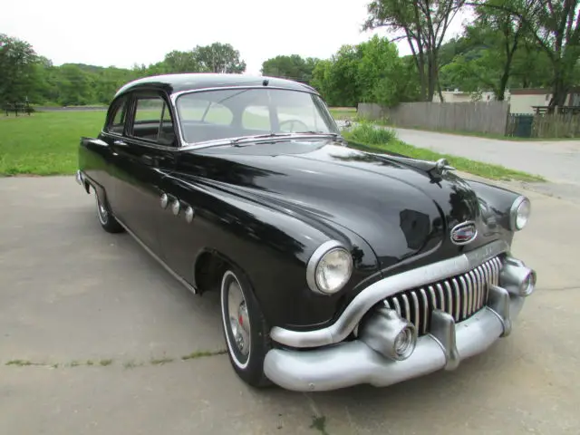 1952 buick special 2 dr sedan