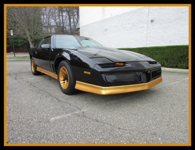 1984 pontiac firebird trans am v8 low miles black coupe 5.0l 8-cyl engine automa