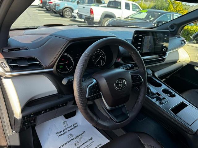 2024 toyota sienna platinum 7 passenger
