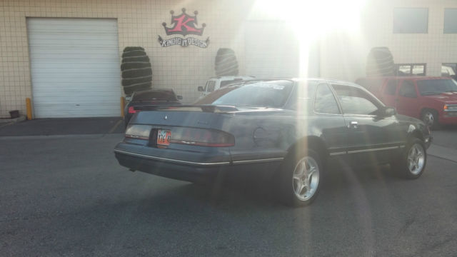 87 ford thunderbird rare and excelent condition