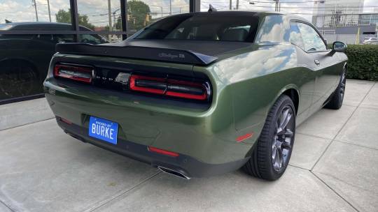 new 2023 dodge challenger r/t rwd