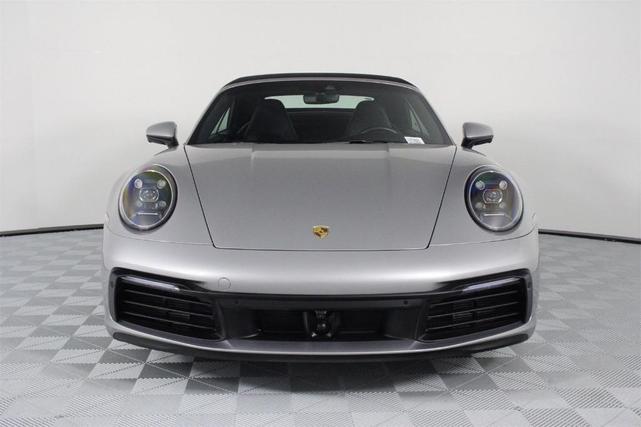 2020 porsche 911 carrera